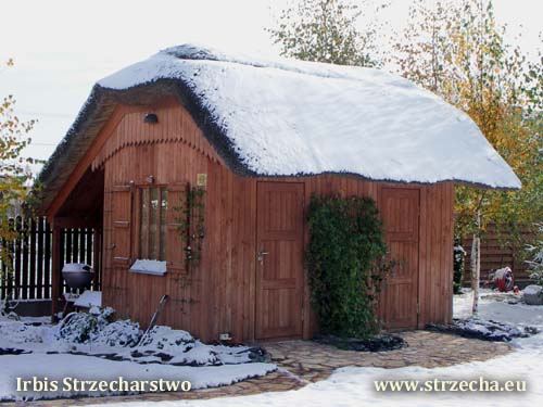 Garden house for tools - we've done something like that in our free time - thatched roof with heather ridge