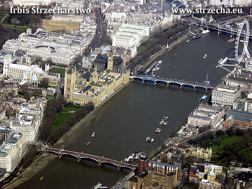 After work, on weekends, we often visit, get to know the country we work in - London - Irbis Thatching